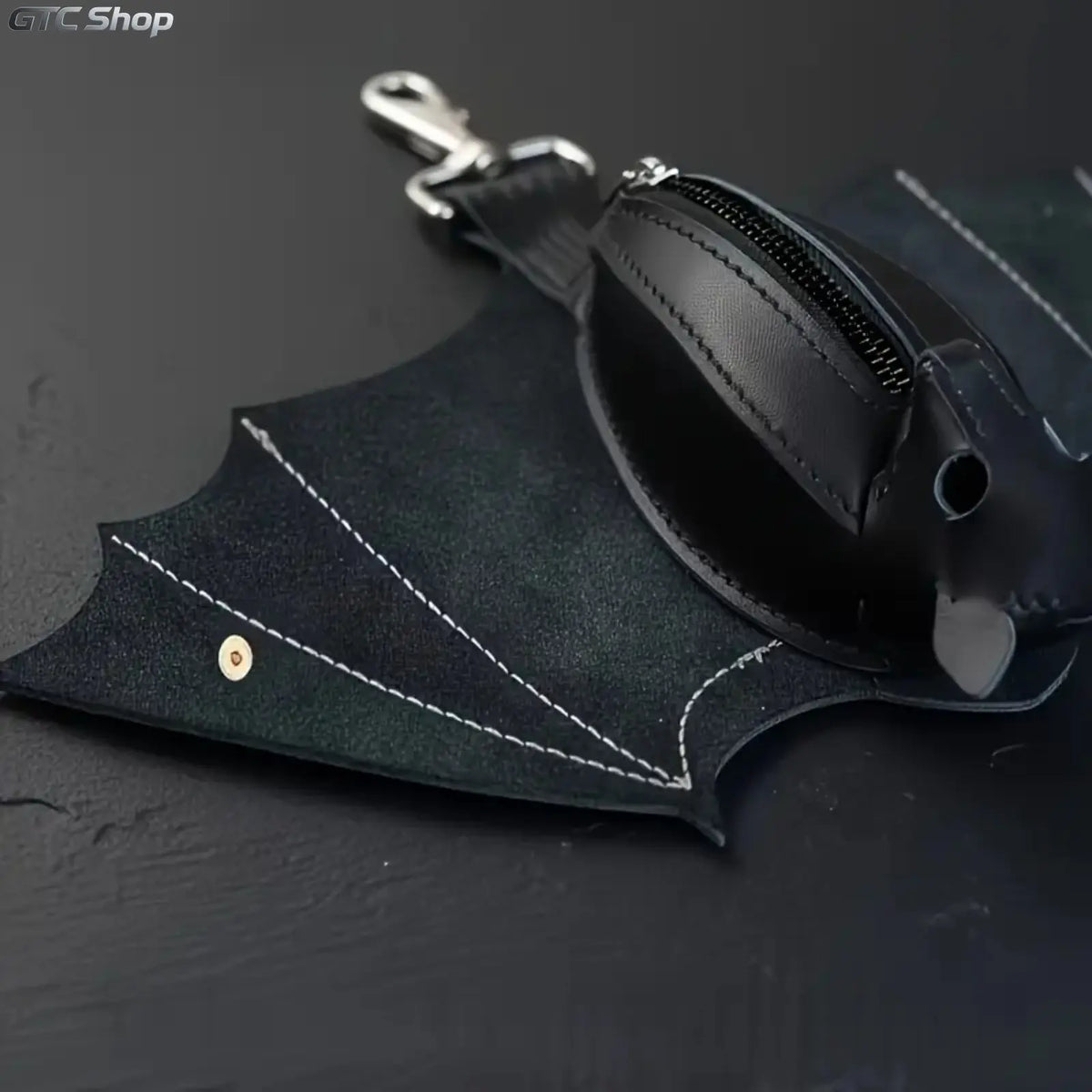 Bat Shaped Gothic Mini Wallet Bag for Halloween Festival Outfits