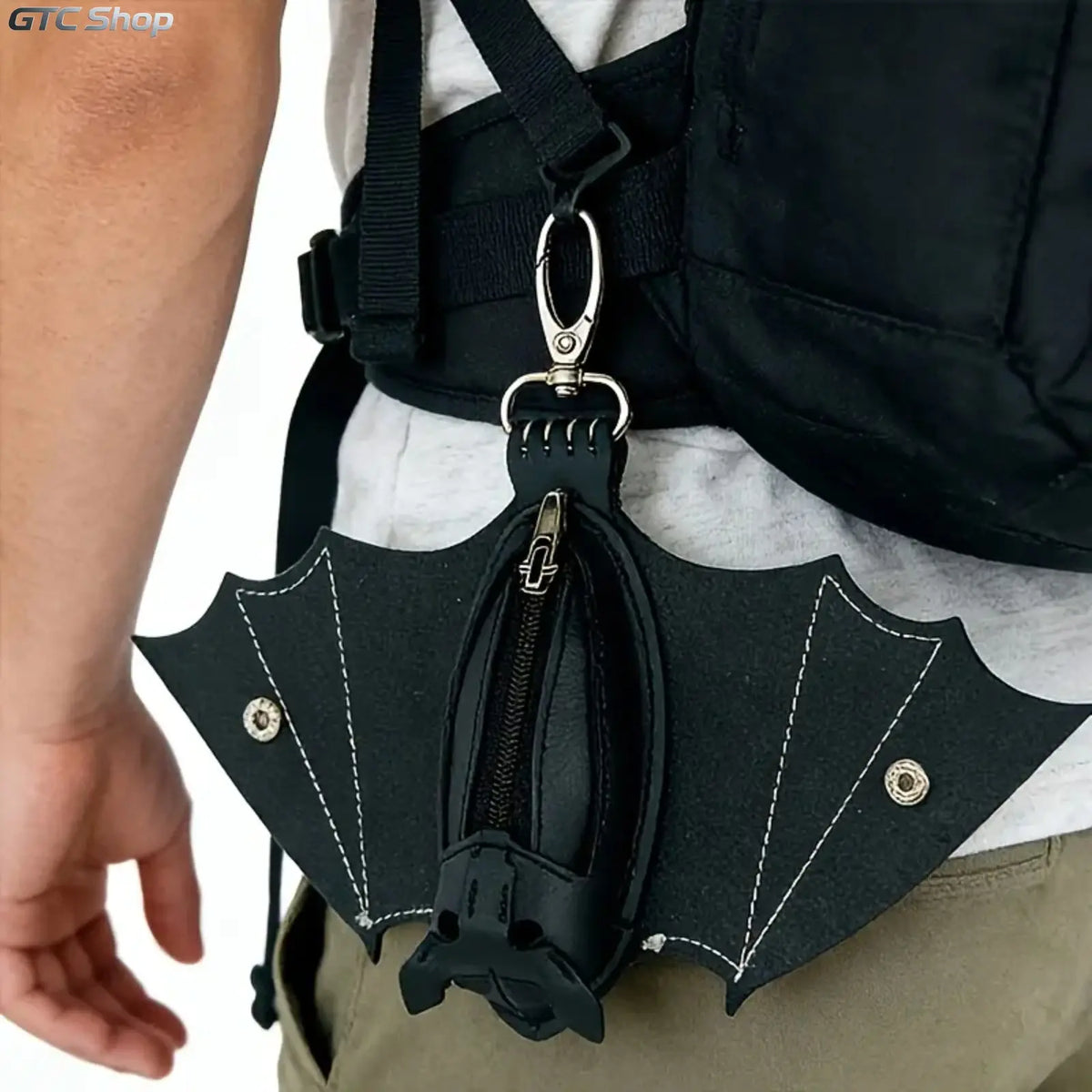 Bat Shaped Gothic Mini Wallet Bag for Halloween Festival Outfits